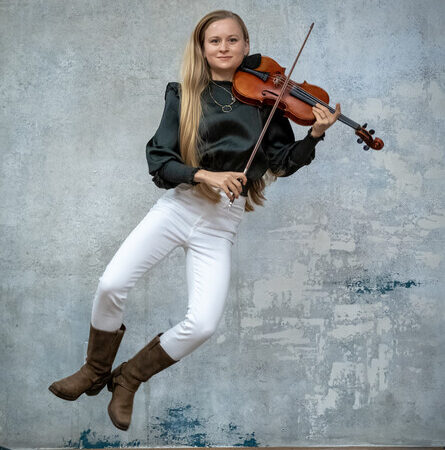 An Evening With Hillary Klug 